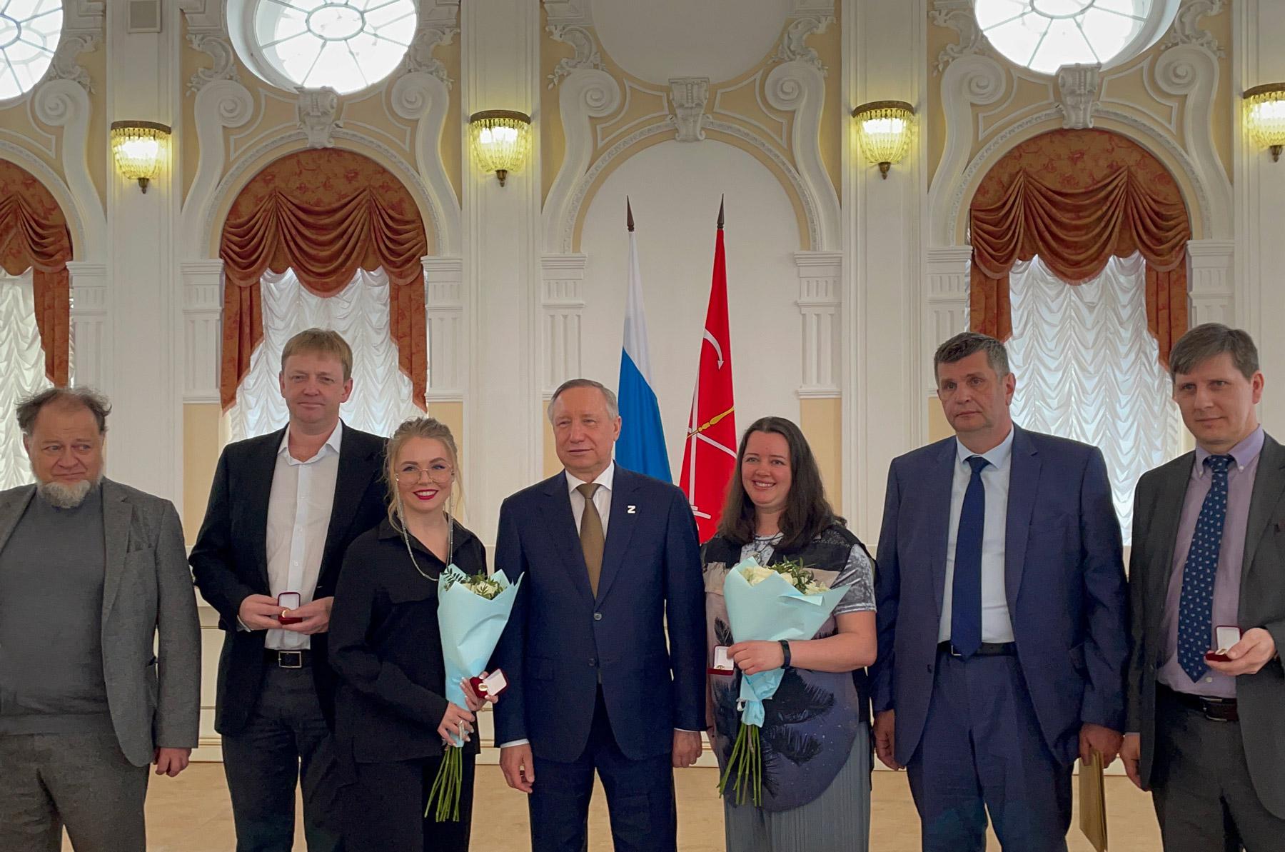 Коллектив "Студии 44" получил премию правительства Санкт-Петербурга в области культуры и искусства